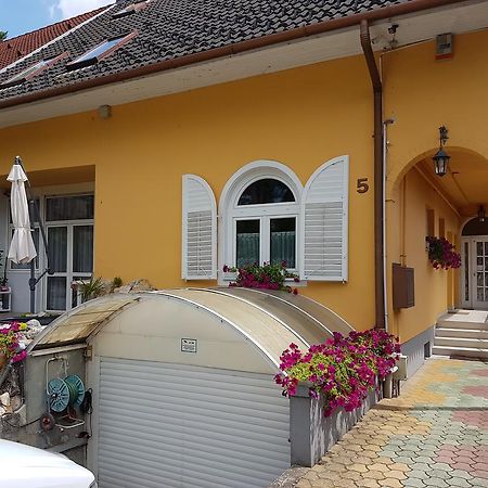 Ilona Vendégház Siófok Exterior foto